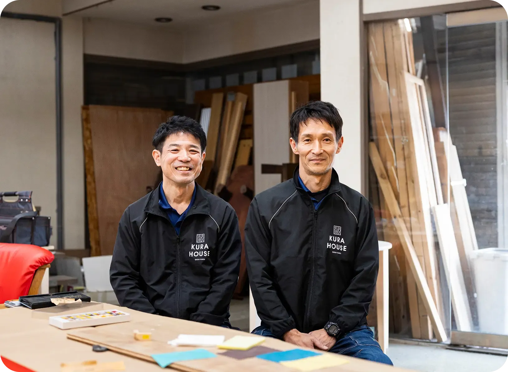 さかい家具の商品展示