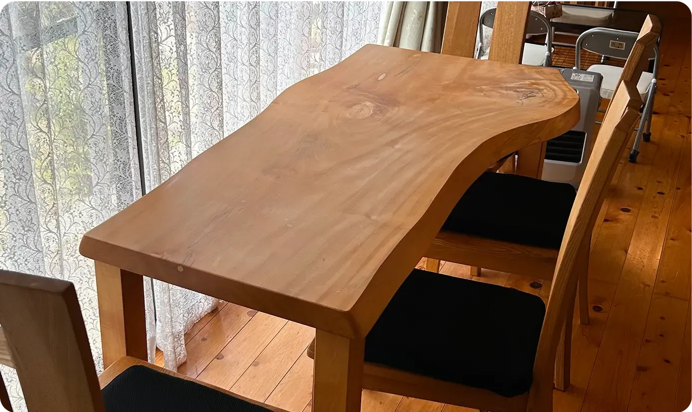 直方市 Y様邸(一枚板応接テーブル)